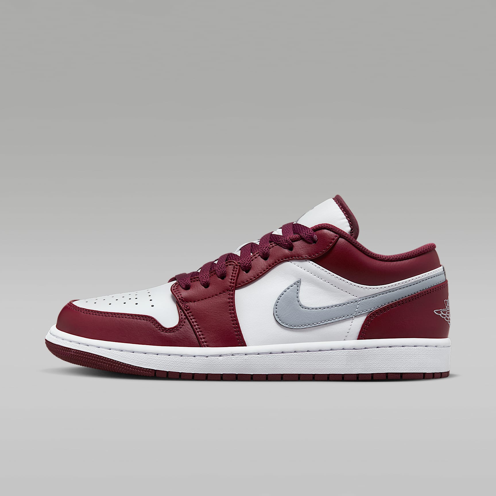 Air Jordan 1 Low Erkek Ayakkabısı. Nike TR